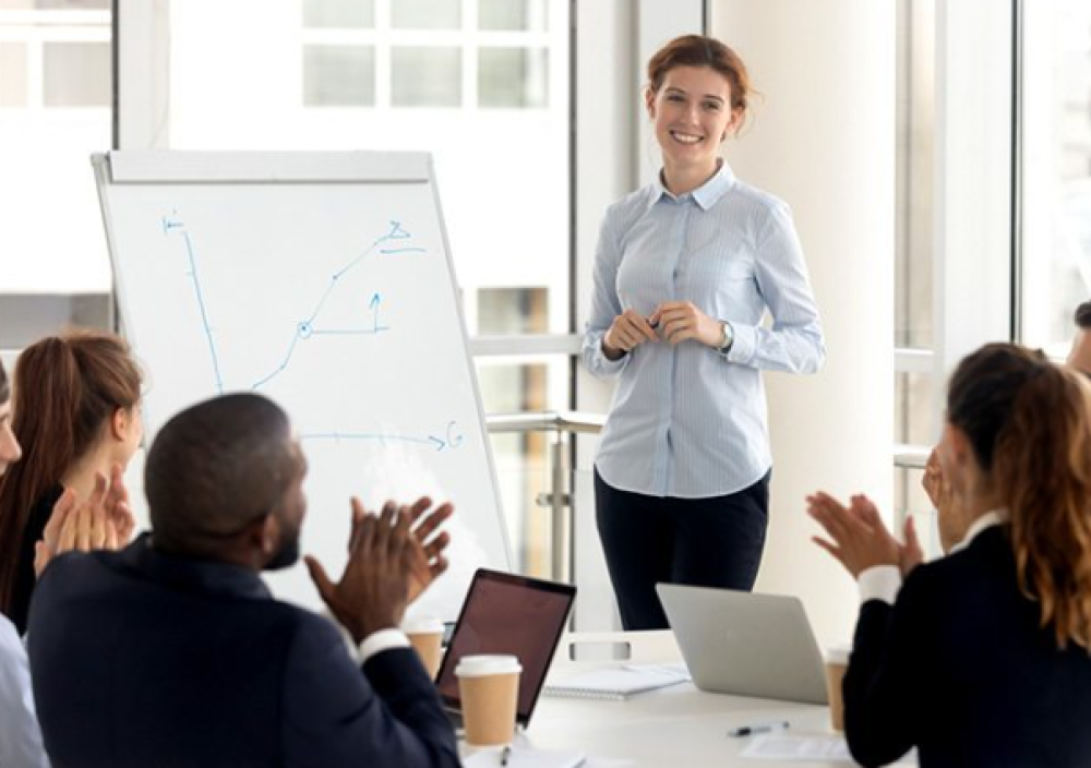 Denpasar Institute Dorong Pengembangan SDM Melalui Program Berbasis Riset dan Inovasi