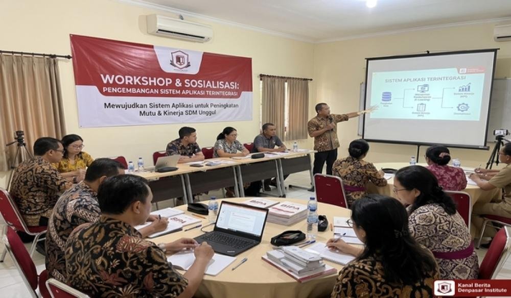 Denpasar Institute Cetak SDM Unggul Lewat Pengembangan Sistem Aplikasi Terintegrasi