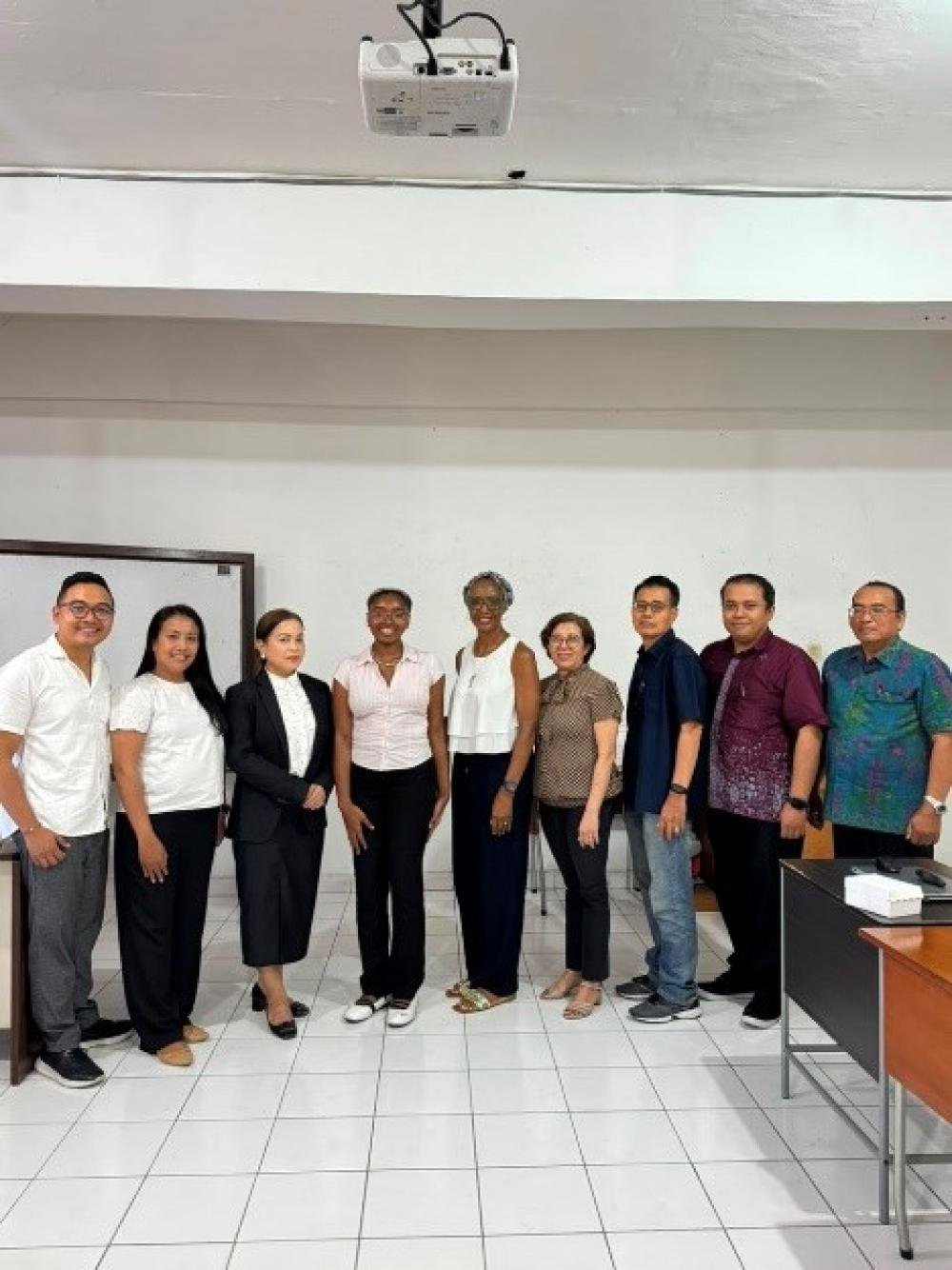 Universitas Dhyana Pura Jajaki Membuka Peluang Kolaborasi Global Immersion Programme dengan University of Sussex, UK